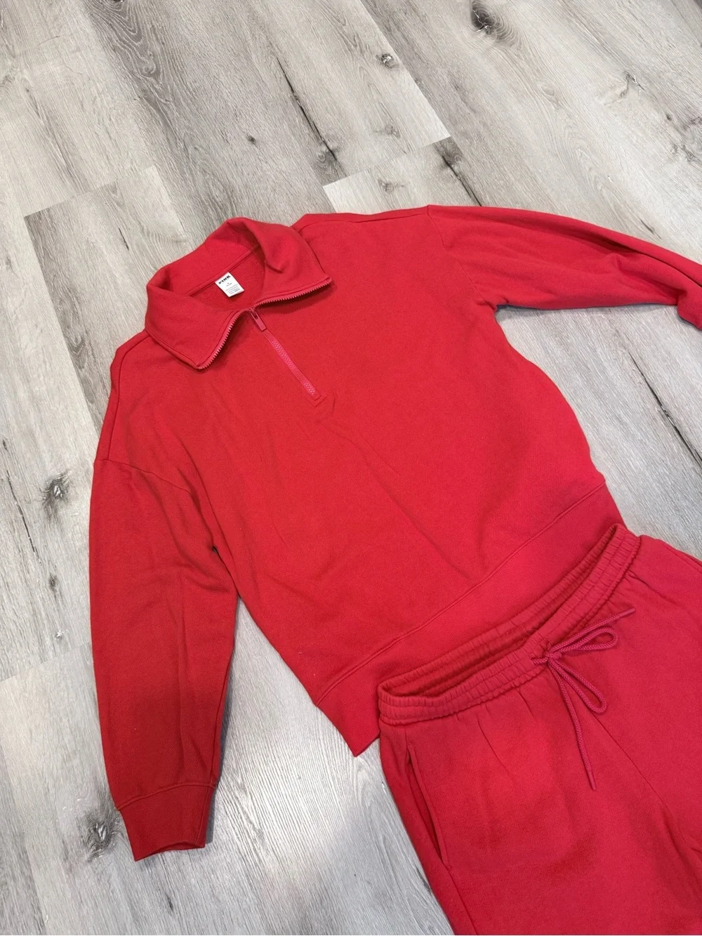 PINK Victoria's Secret Red Drawstring Sweatpants Set - Picture 2 of 6